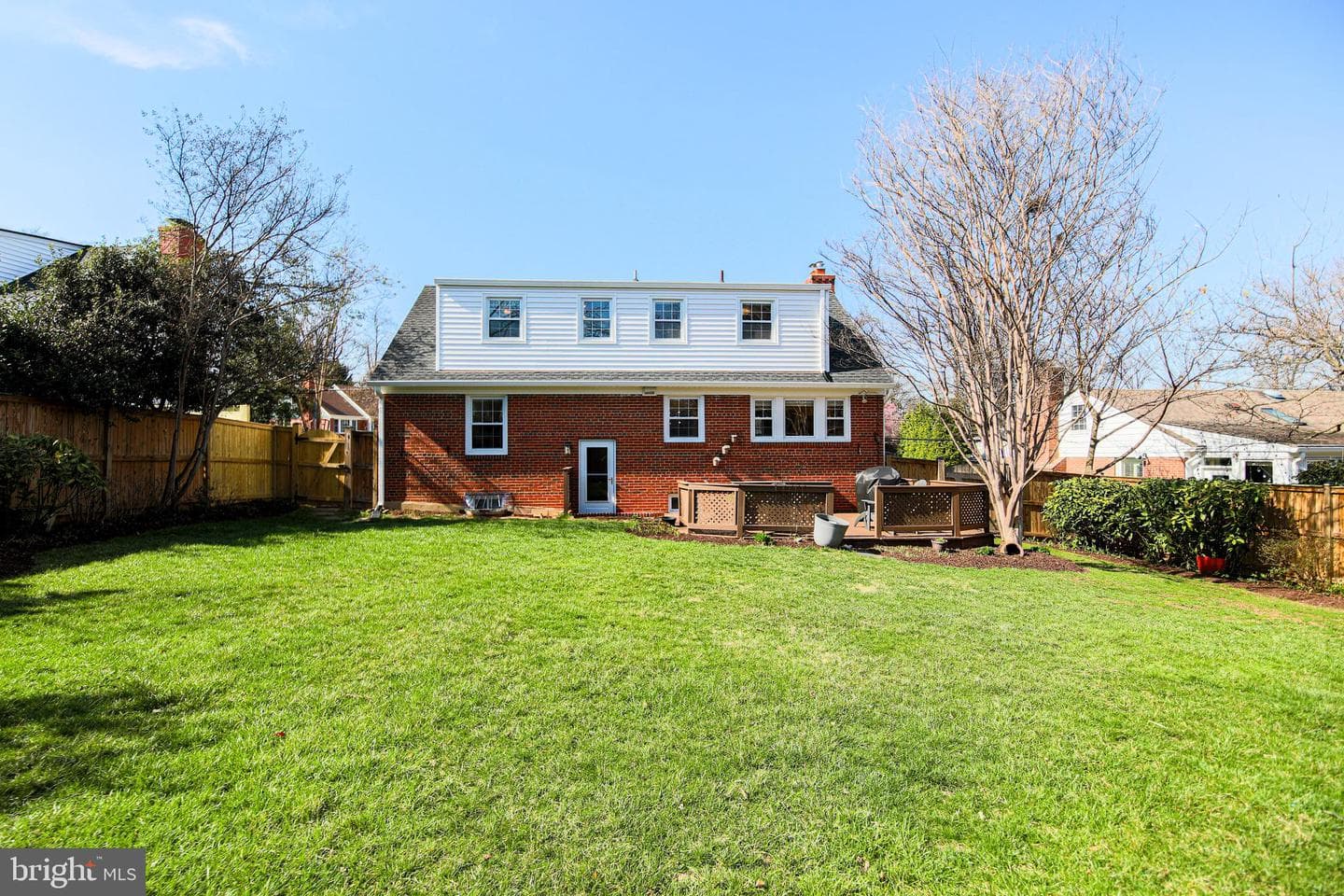 512 Crestwood Drive photo 70