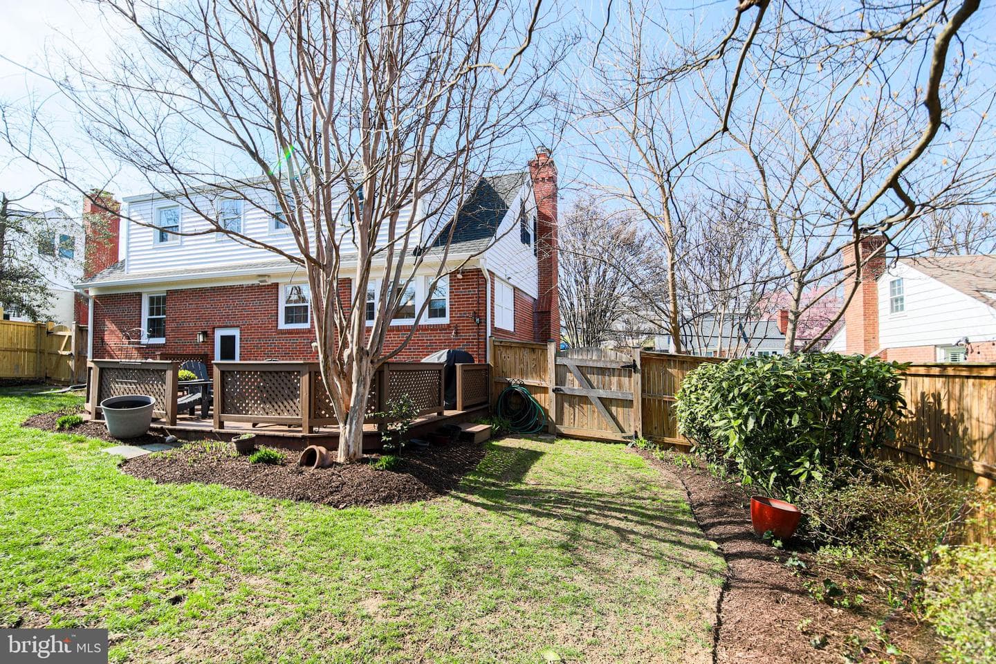 512 Crestwood Drive photo 73
