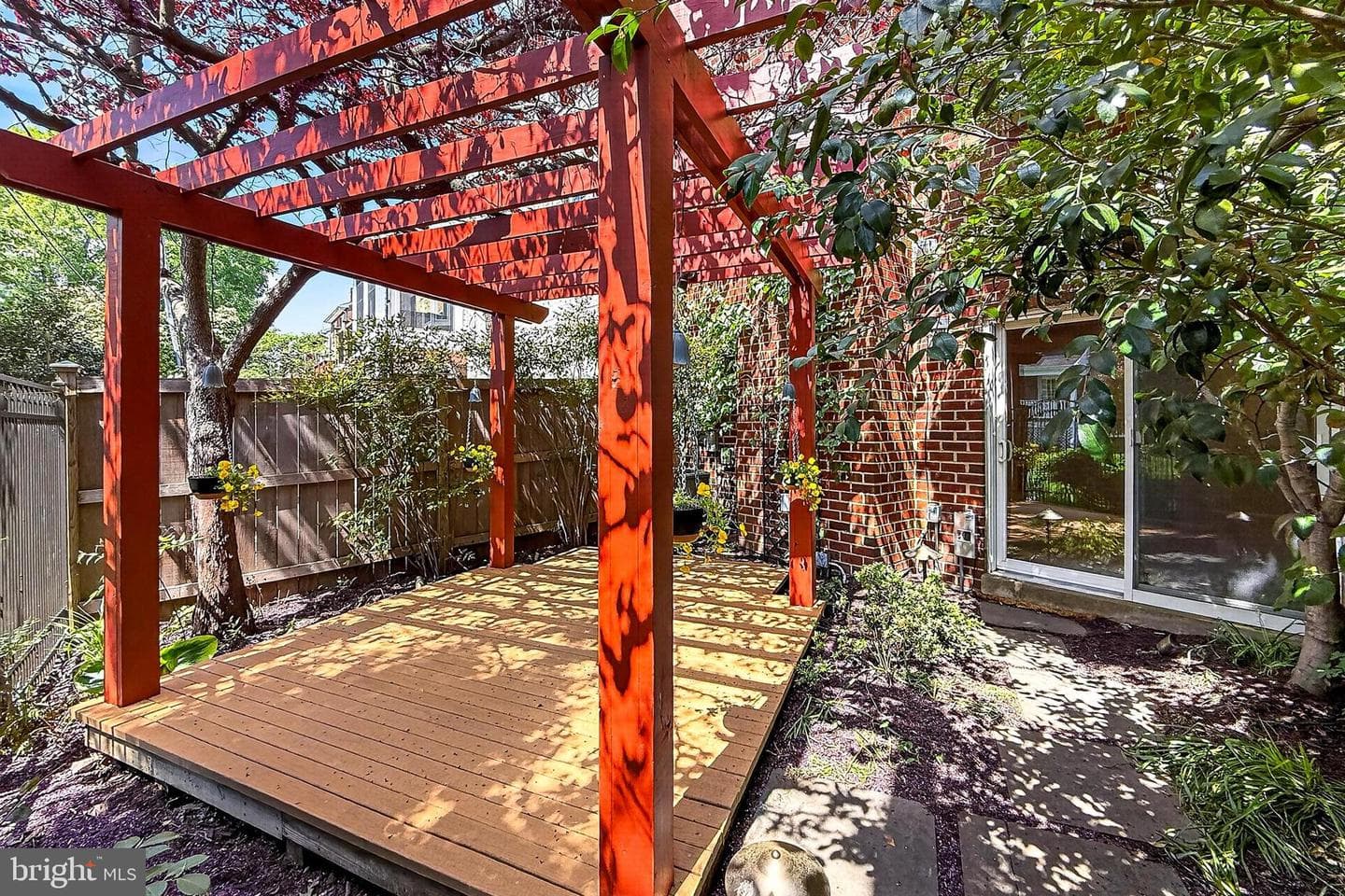 8 W Chapman Street #a photo 43