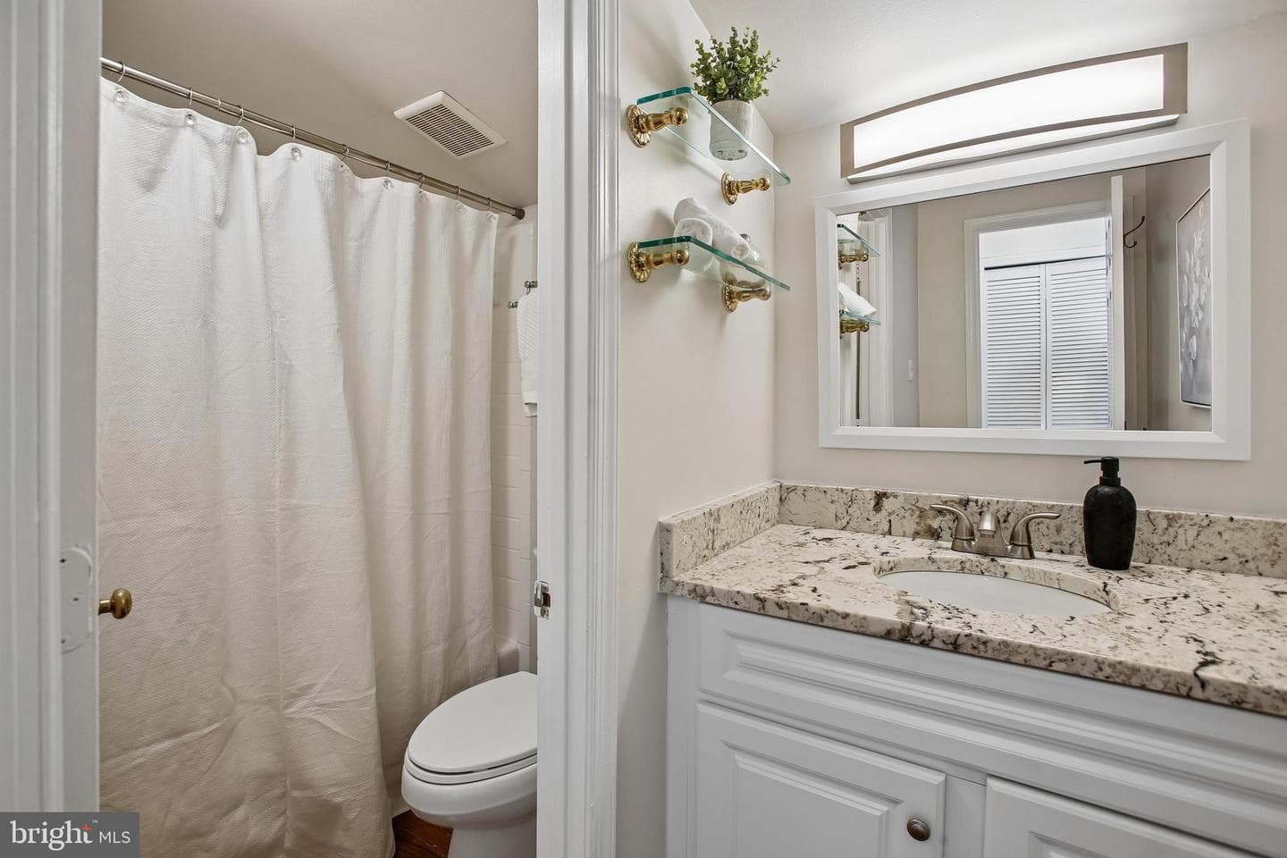 813 Wolfe Street photo 29