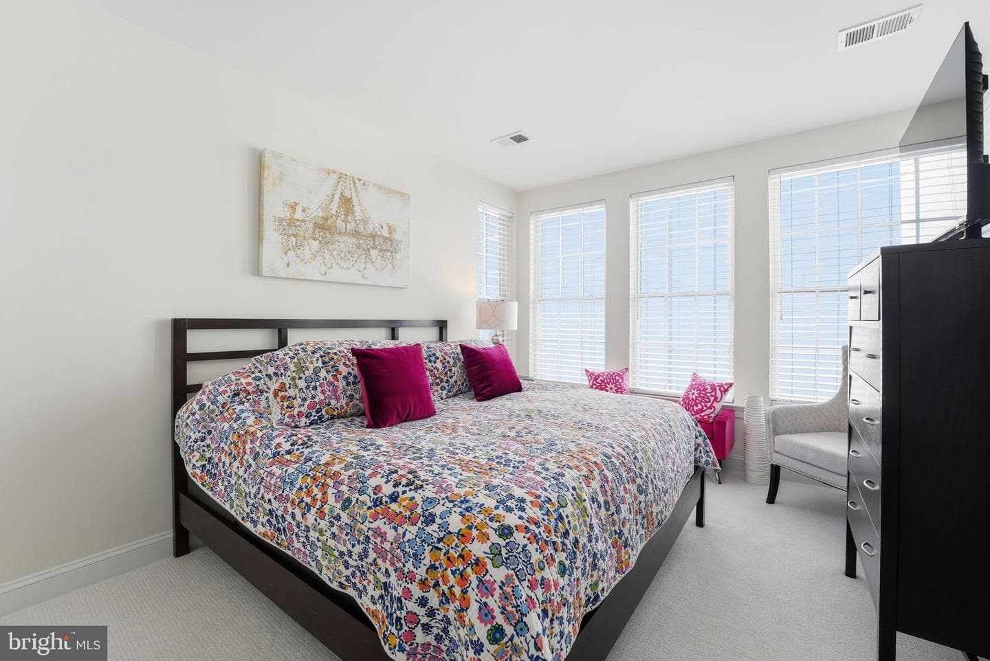 1023 N Royal Street #305 photo 12