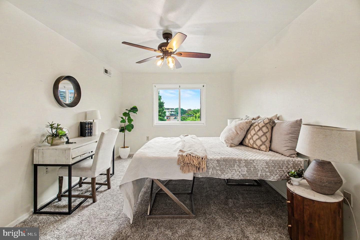 3342 S 28th Street #403 photo 16