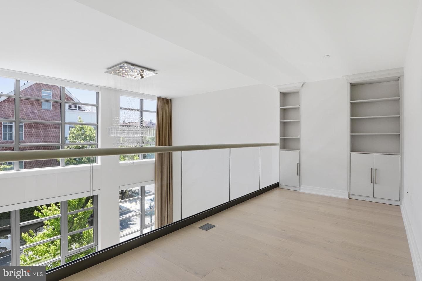 1201 N Royal Street #215 photo 12