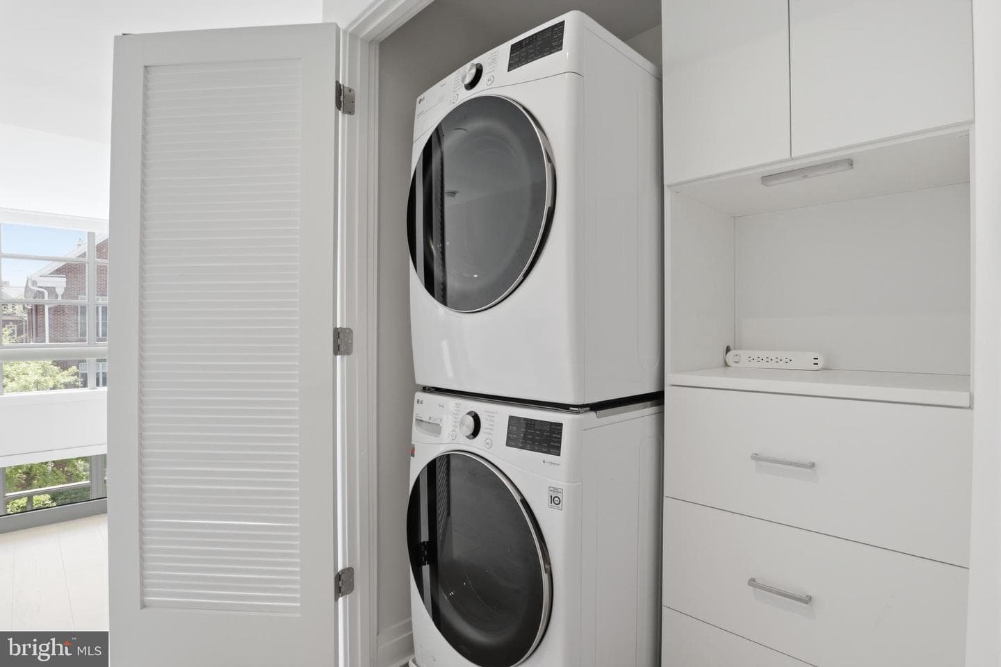 1201 N Royal Street #215 photo 16