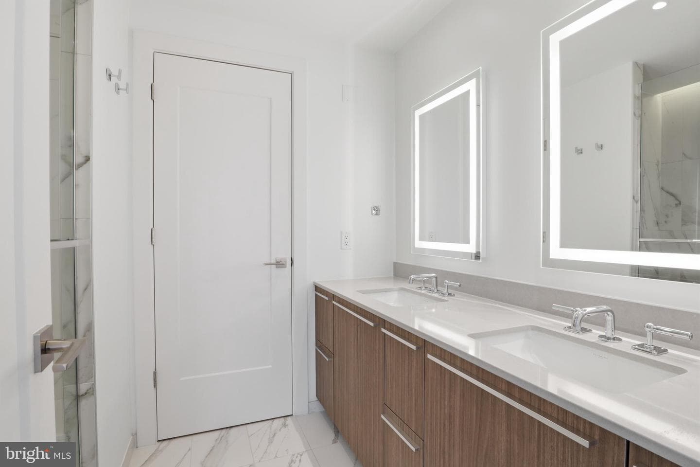 1201 N Royal Street #215 photo 19