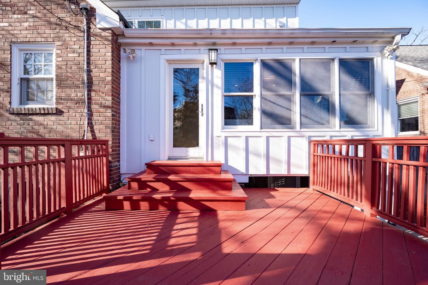 127 E Walnut Street photo 52