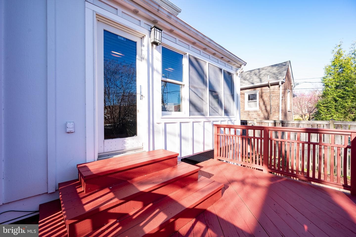 127 E Walnut Street photo 53