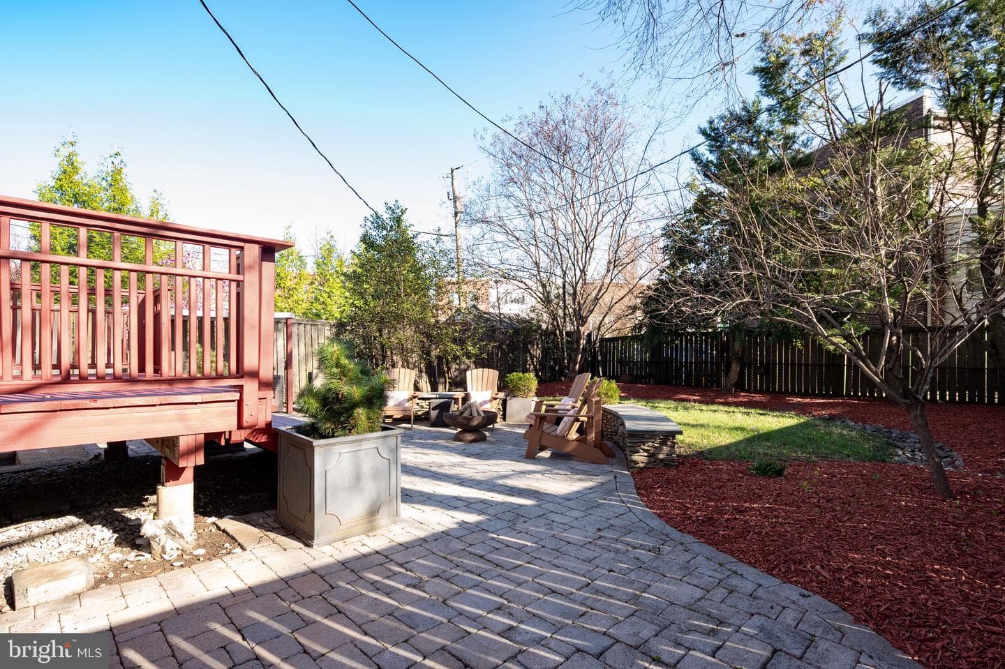 127 E Walnut Street photo 59