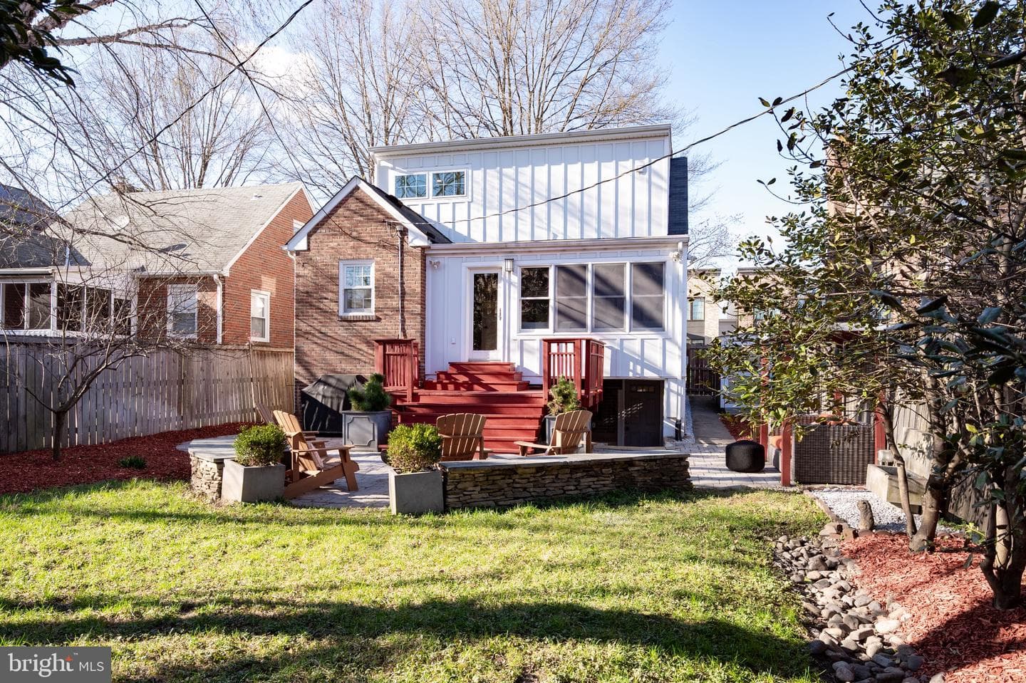 127 E Walnut Street photo 62