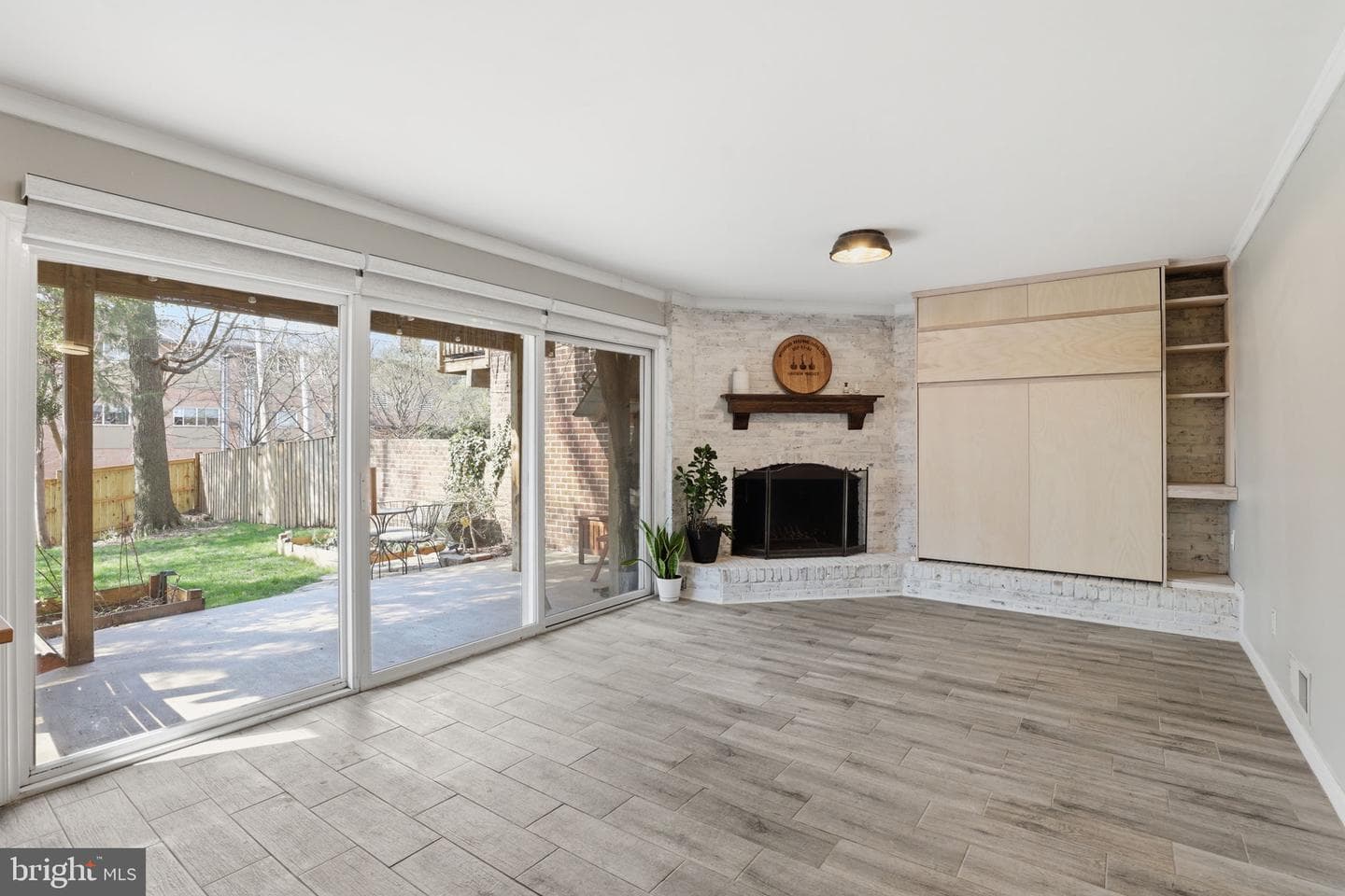 2928 Nob Hill Court photo 14