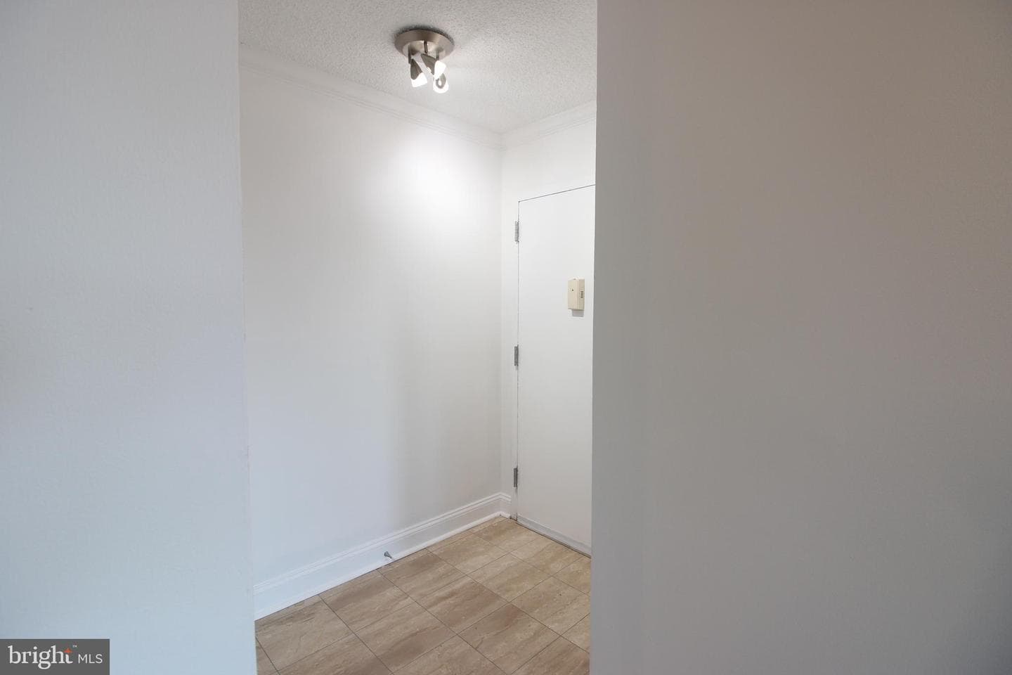 1225 Martha Custis Drive #320 photo 11