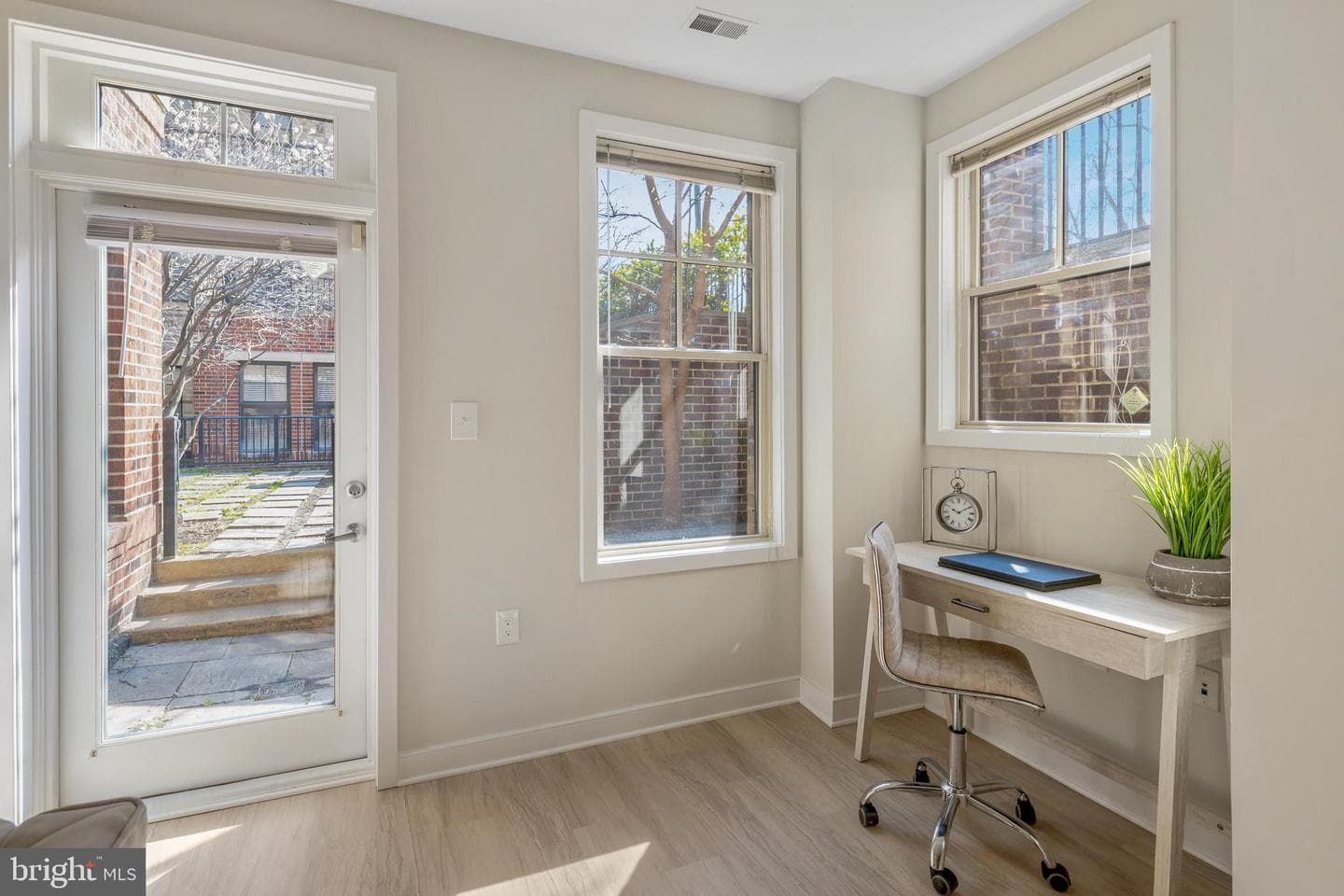181 E Reed Avenue #103 photo 14