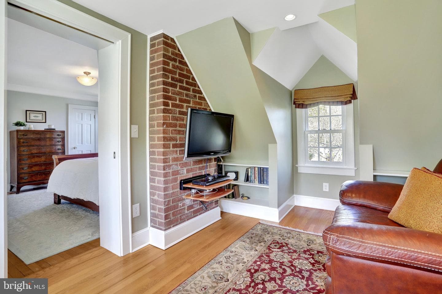 102 W Mason Avenue photo 35