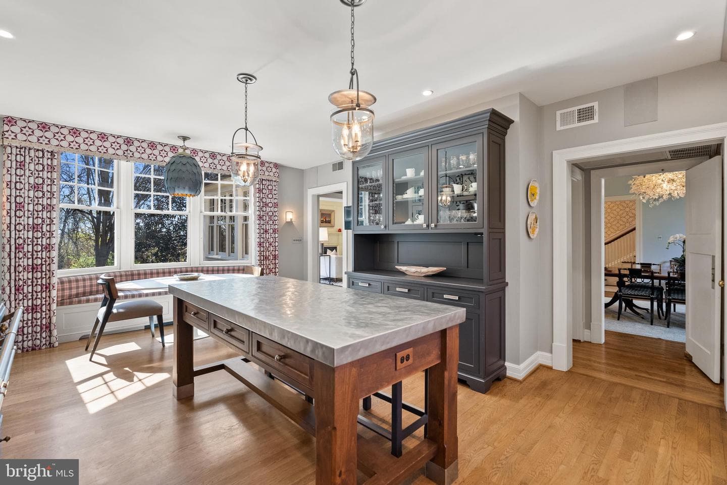 2307 Russell Road photo 11