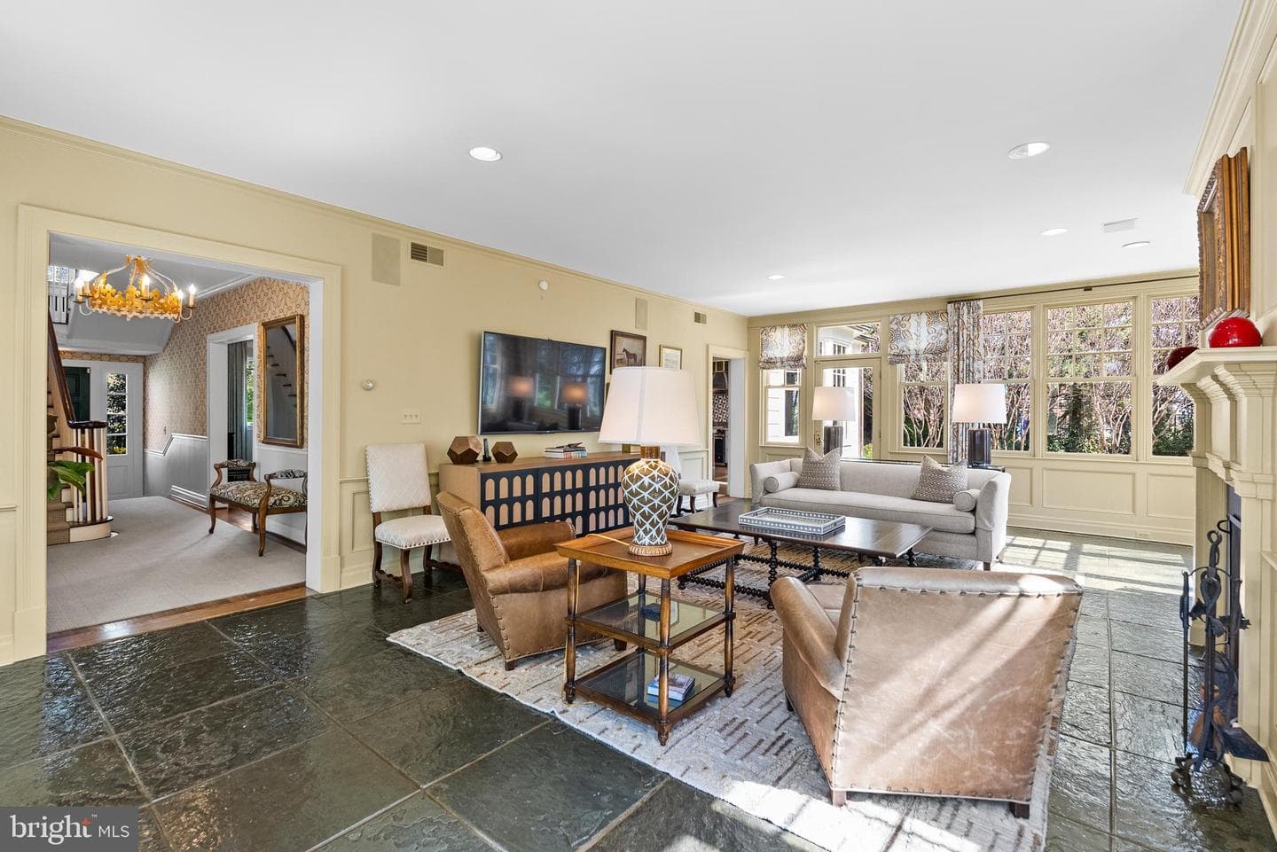 2307 Russell Road photo 17
