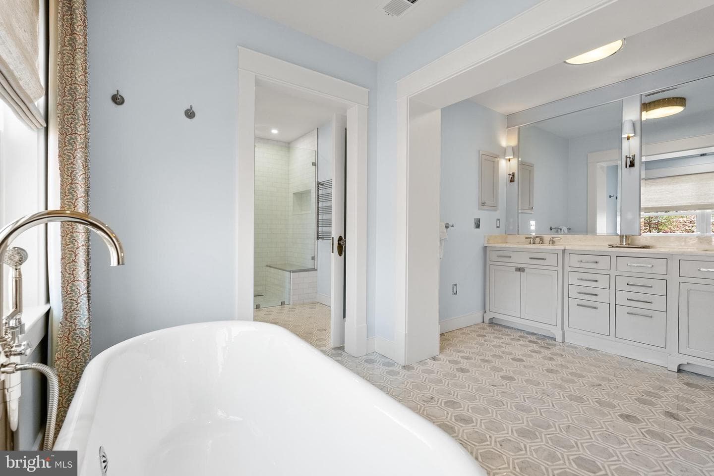 2307 Russell Road photo 35