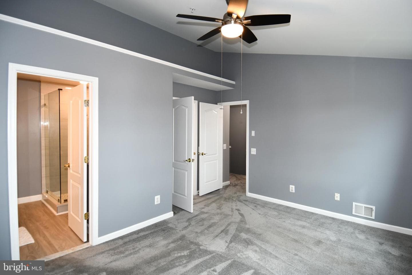 1809 Kenwood Avenue #301 photo 19