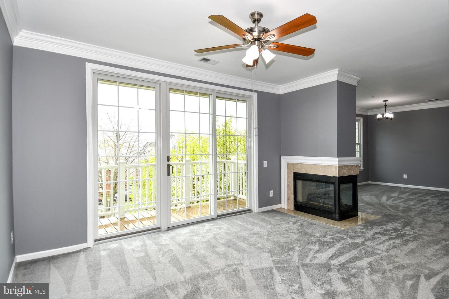 1809 Kenwood Avenue #301, Alexandria