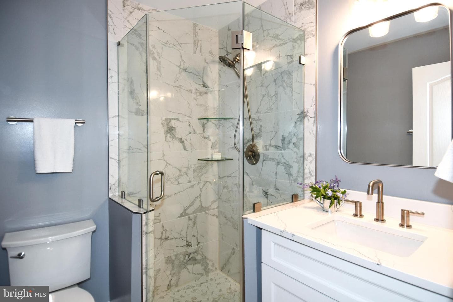 1809 Kenwood Avenue #301 photo 29