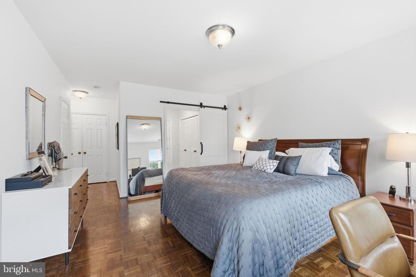601 Wilkes Street #301 photo 16