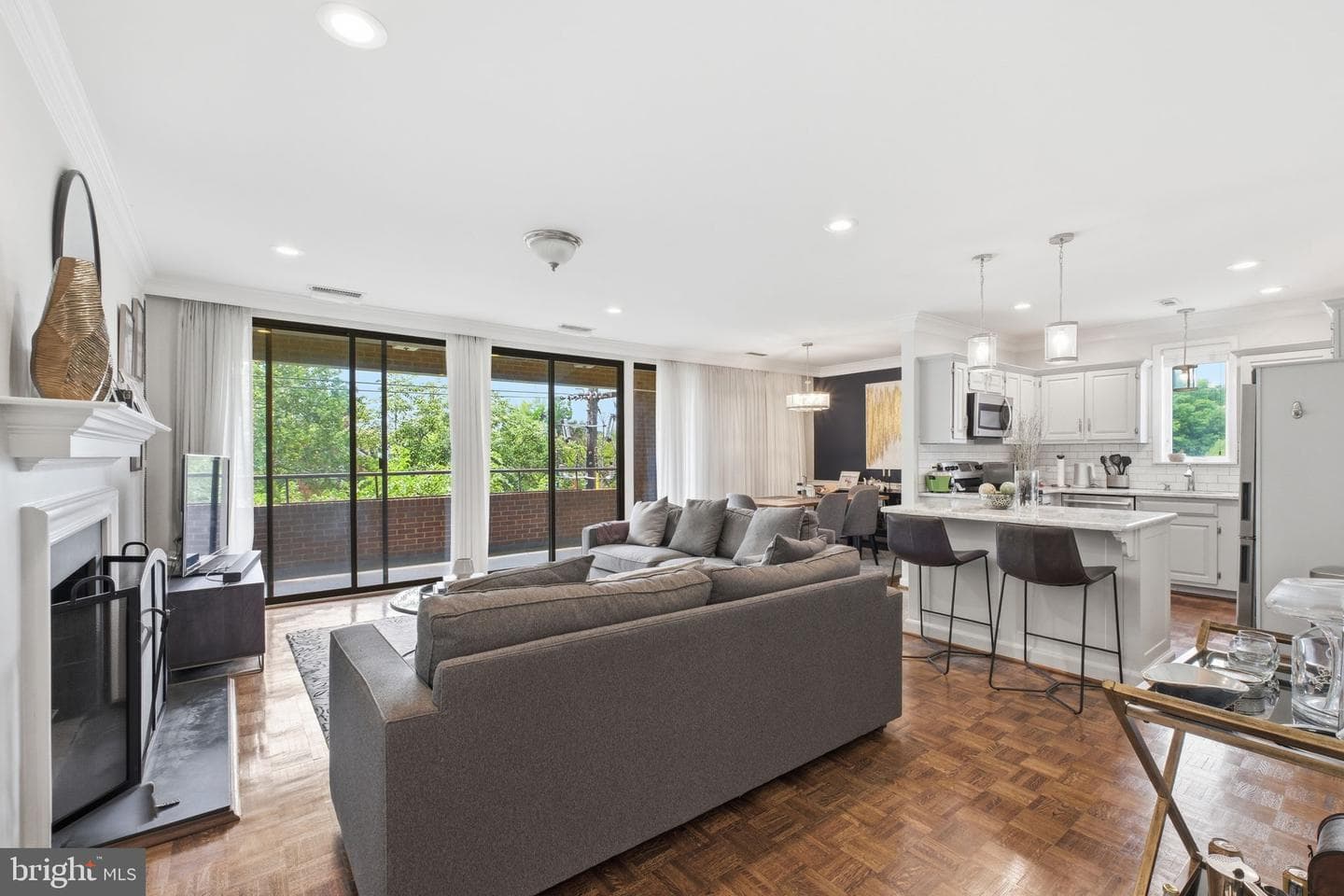 601 Wilkes Street #301, Alexandria