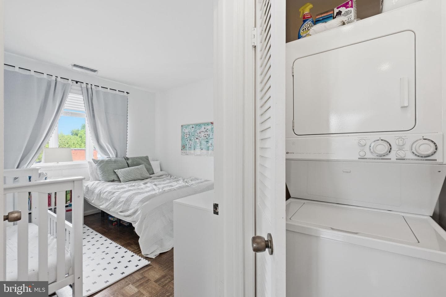 601 Wilkes Street #301 photo 21