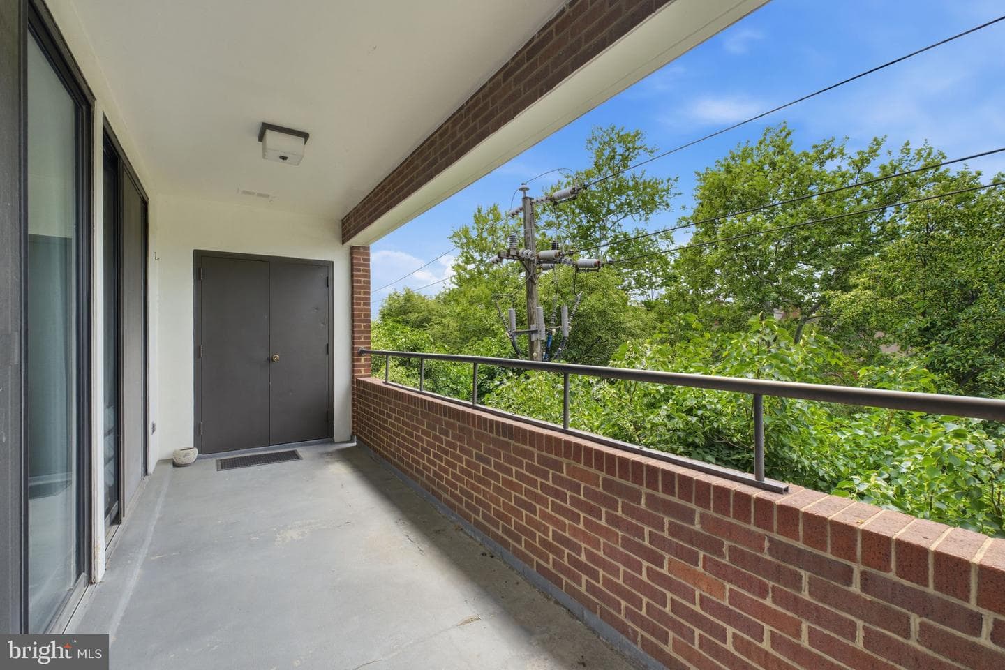 601 Wilkes Street #301 photo 24