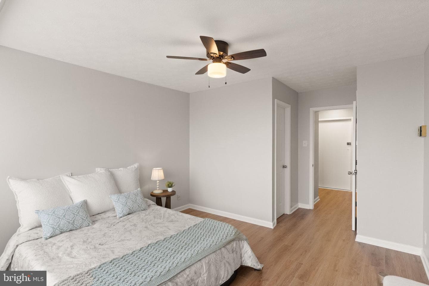 301 N Beauregard Street N #1103 photo 17
