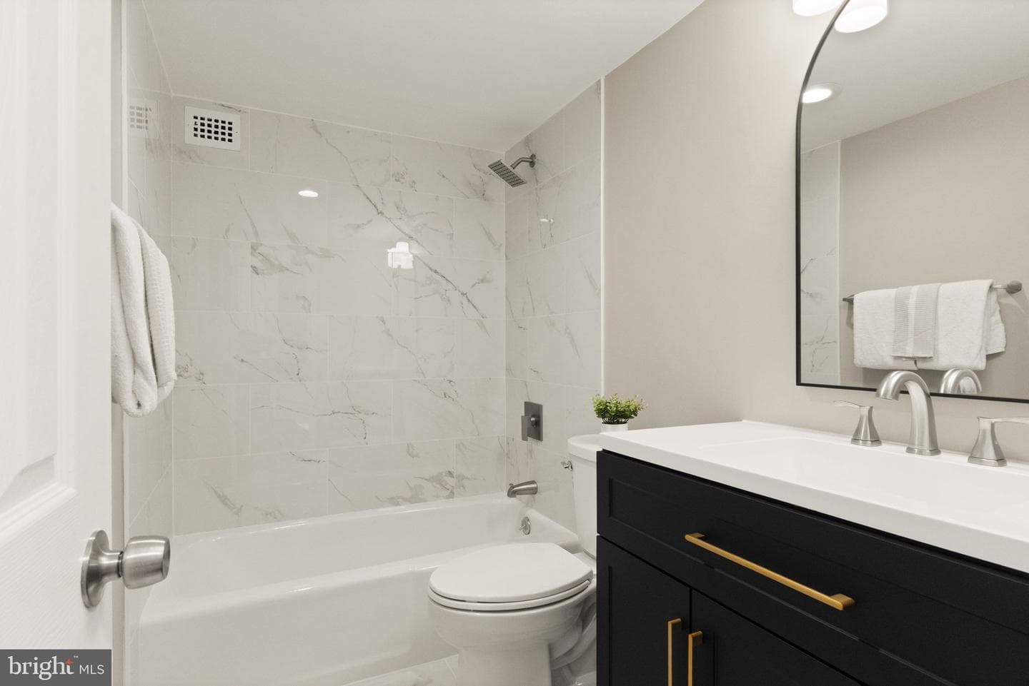 301 N Beauregard Street N #1103 photo 20