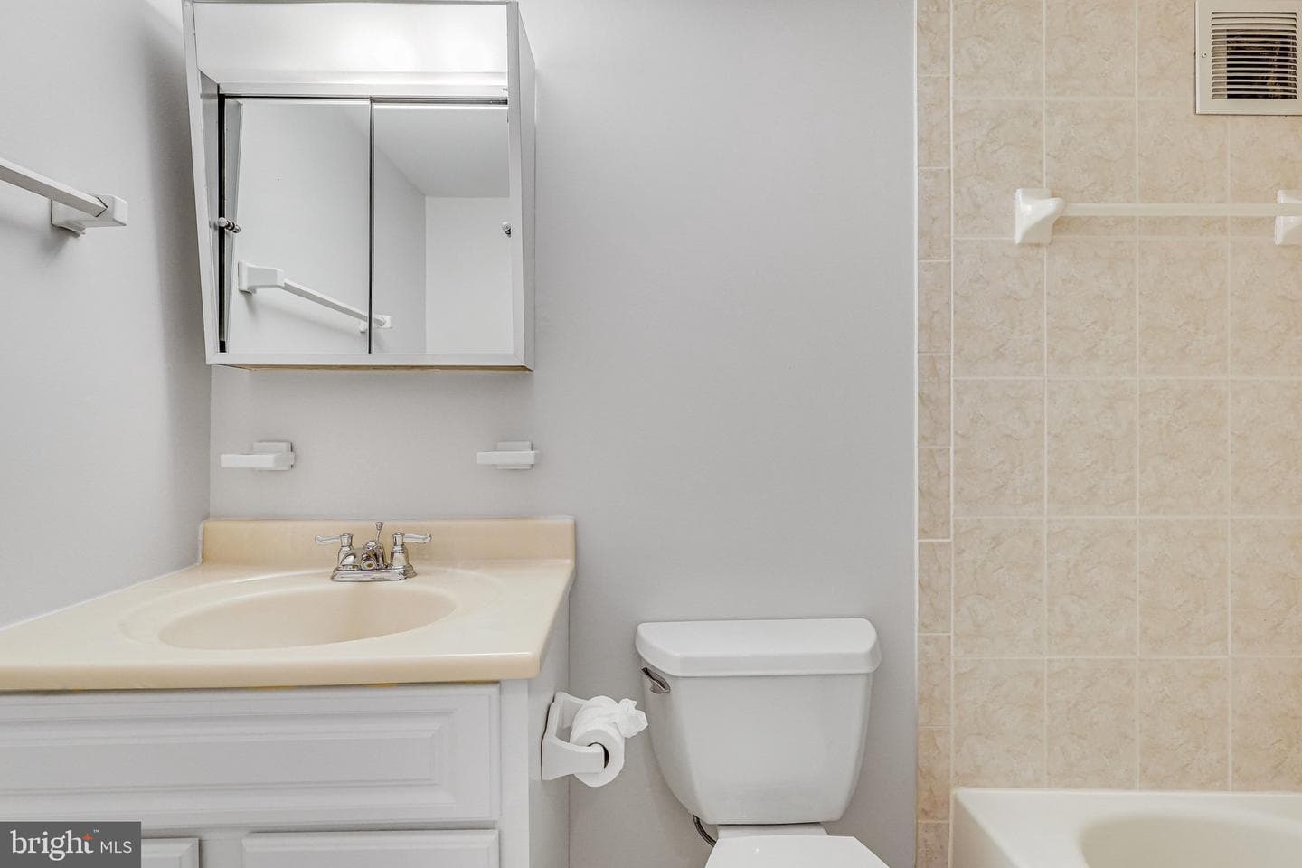 1225 Martha Custis Drive #417 photo 19
