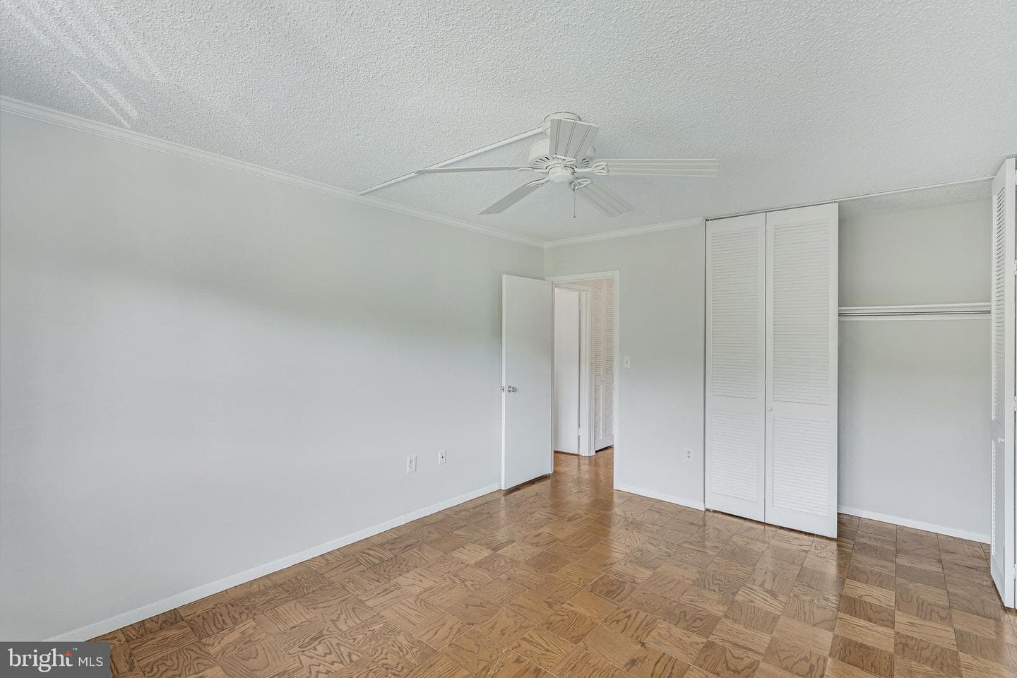 1225 Martha Custis Drive #417 photo 20