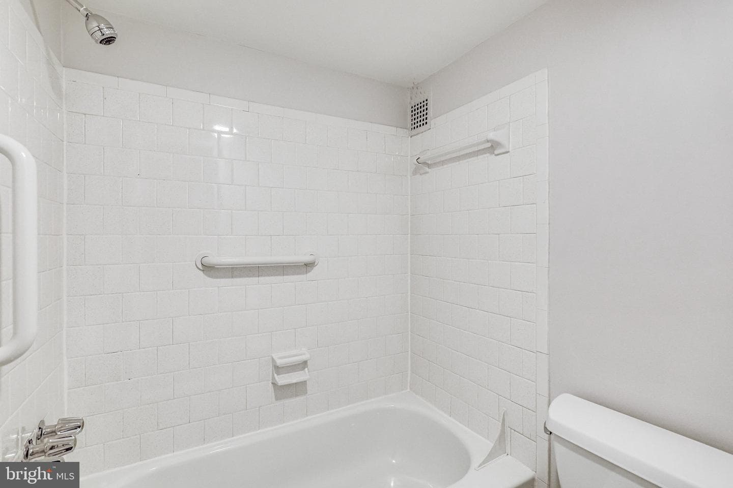 1225 Martha Custis Drive #417 photo 23