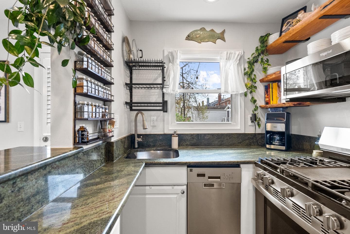 1214 Franklin Street photo 19