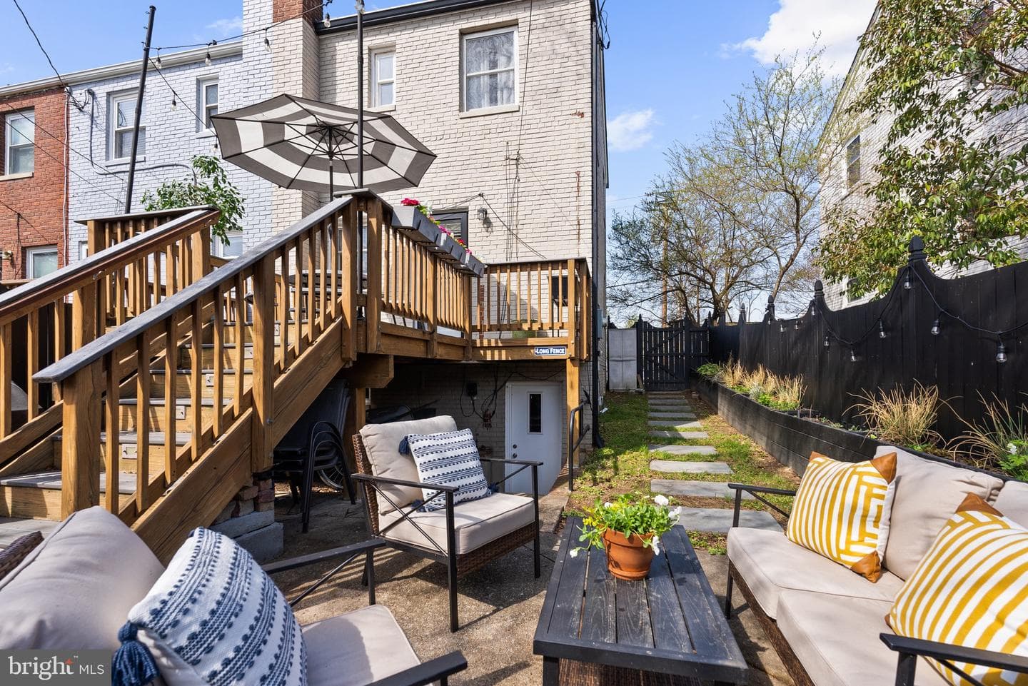 1214 Franklin Street photo 49