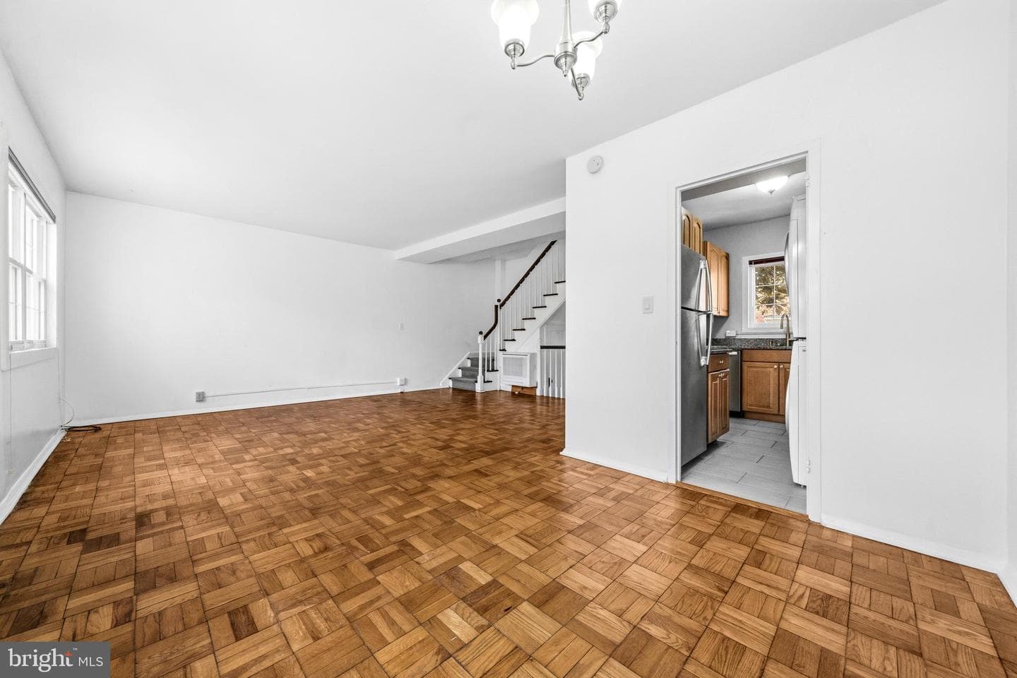 1615 Mount Eagle Place photo 15
