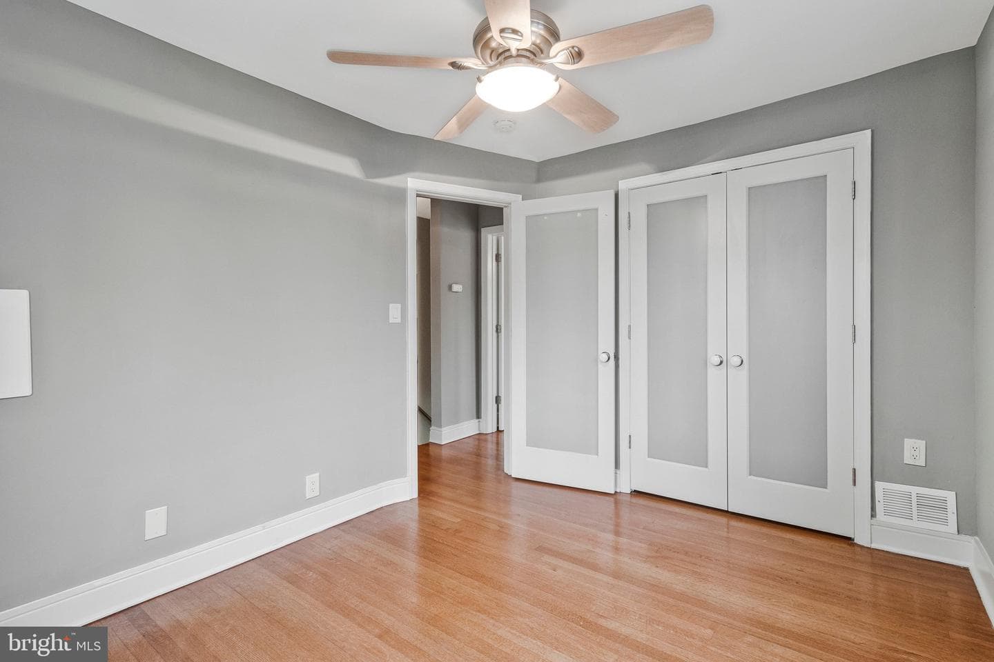 5 Custis Avenue E photo 23