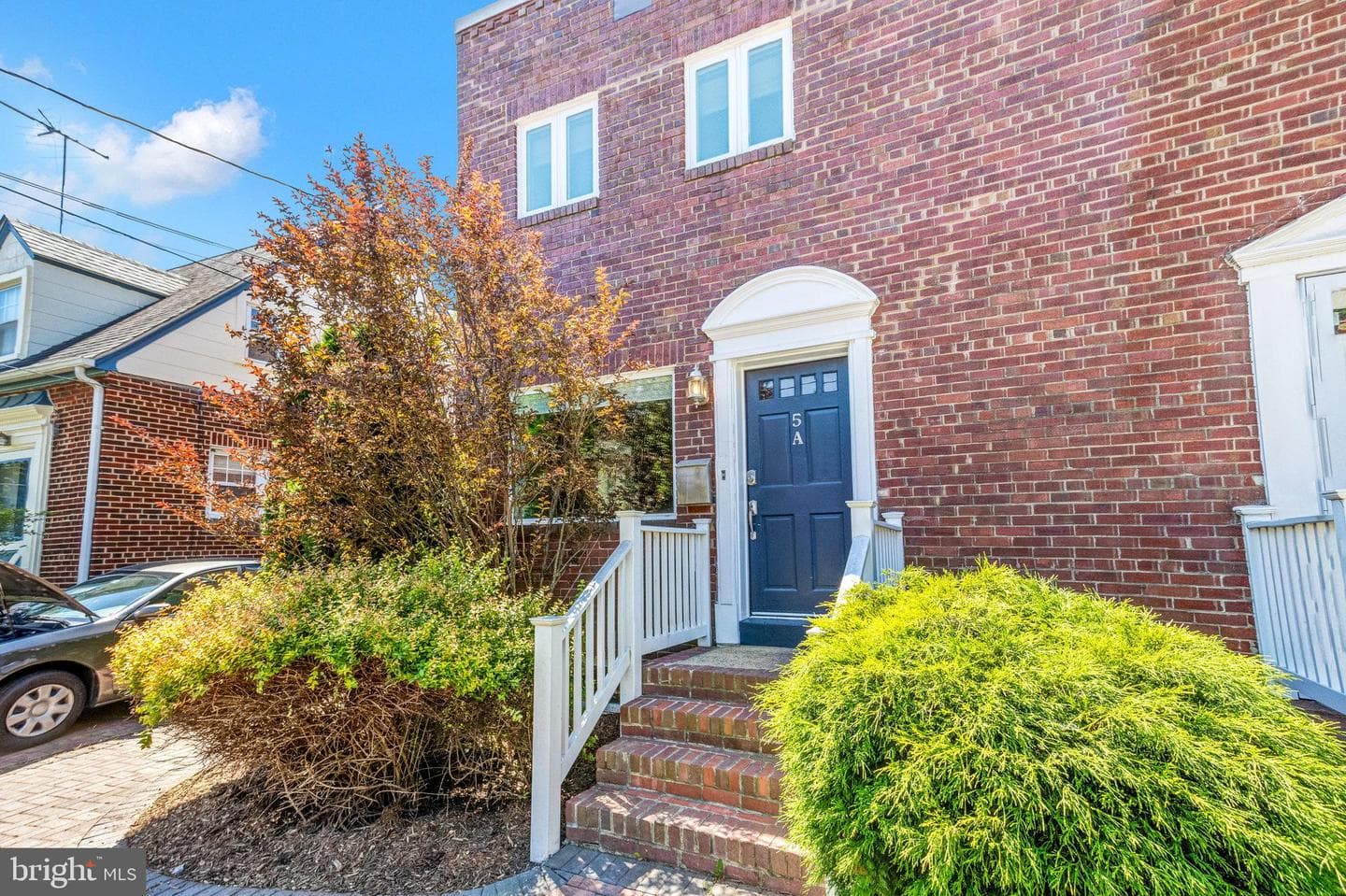 5 Custis Avenue E photo 3