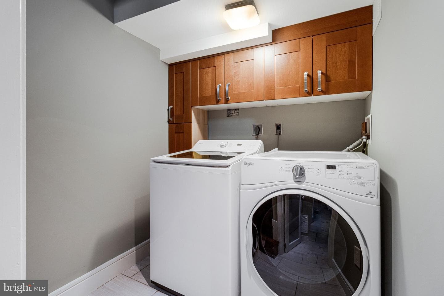 5 Custis Avenue E photo 33