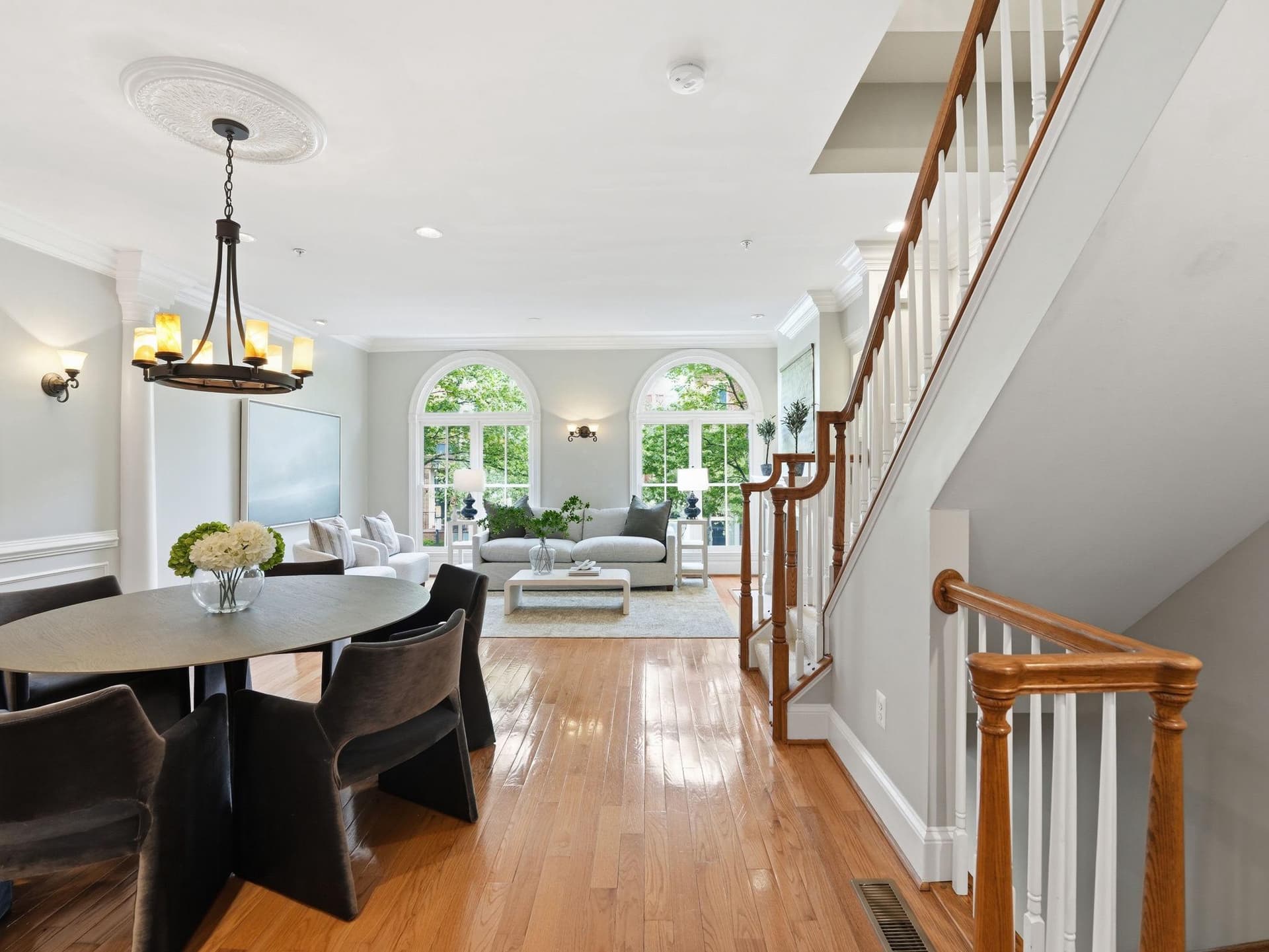402 Oronoco Street photo 14