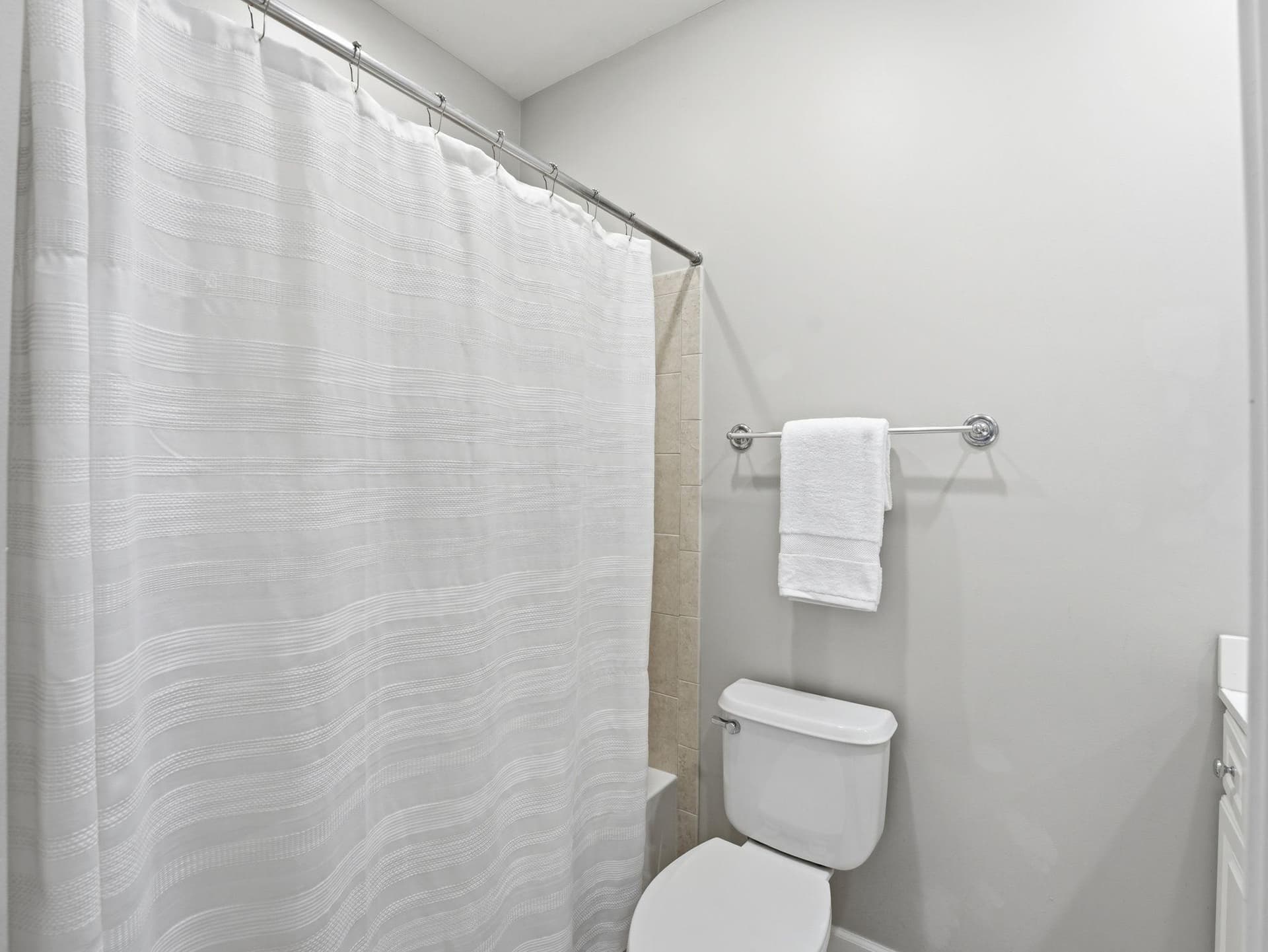 402 Oronoco Street photo 27