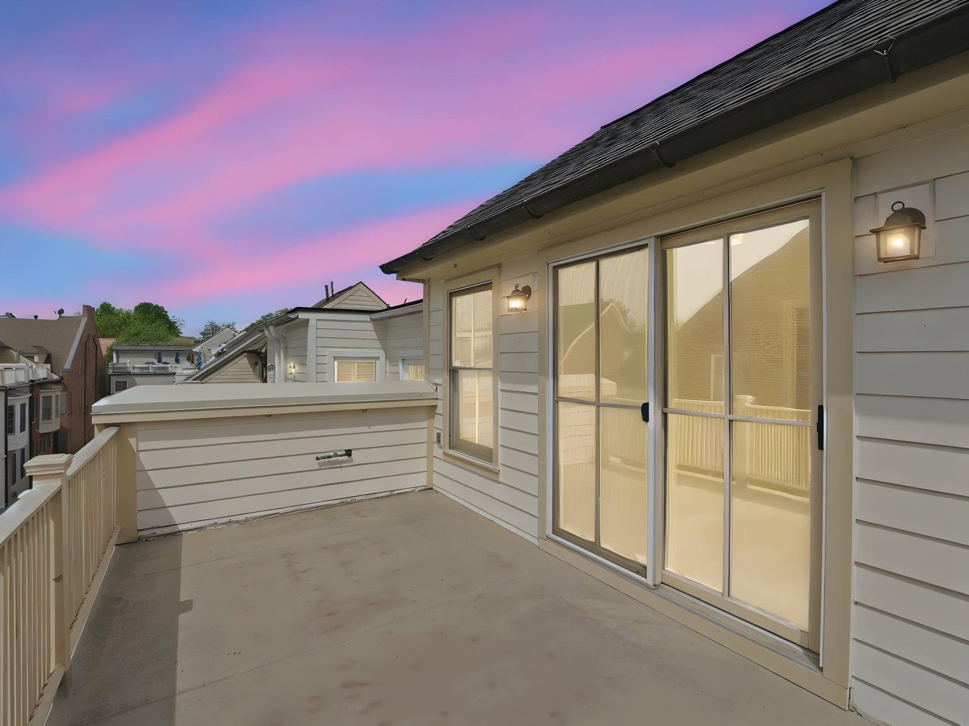 402 Oronoco Street photo 36