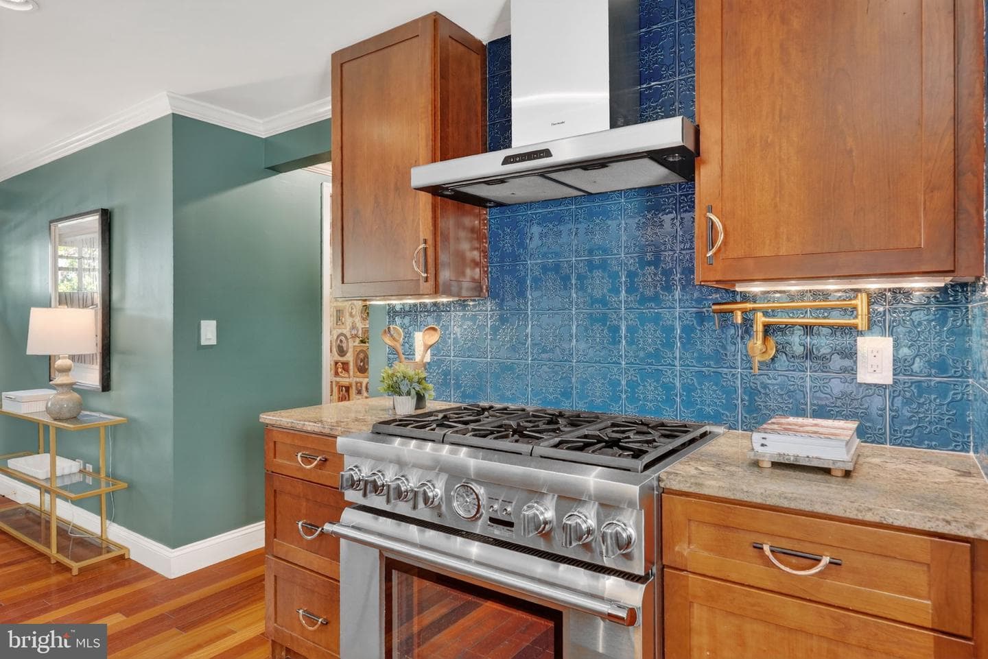 311 Adams Avenue photo 6