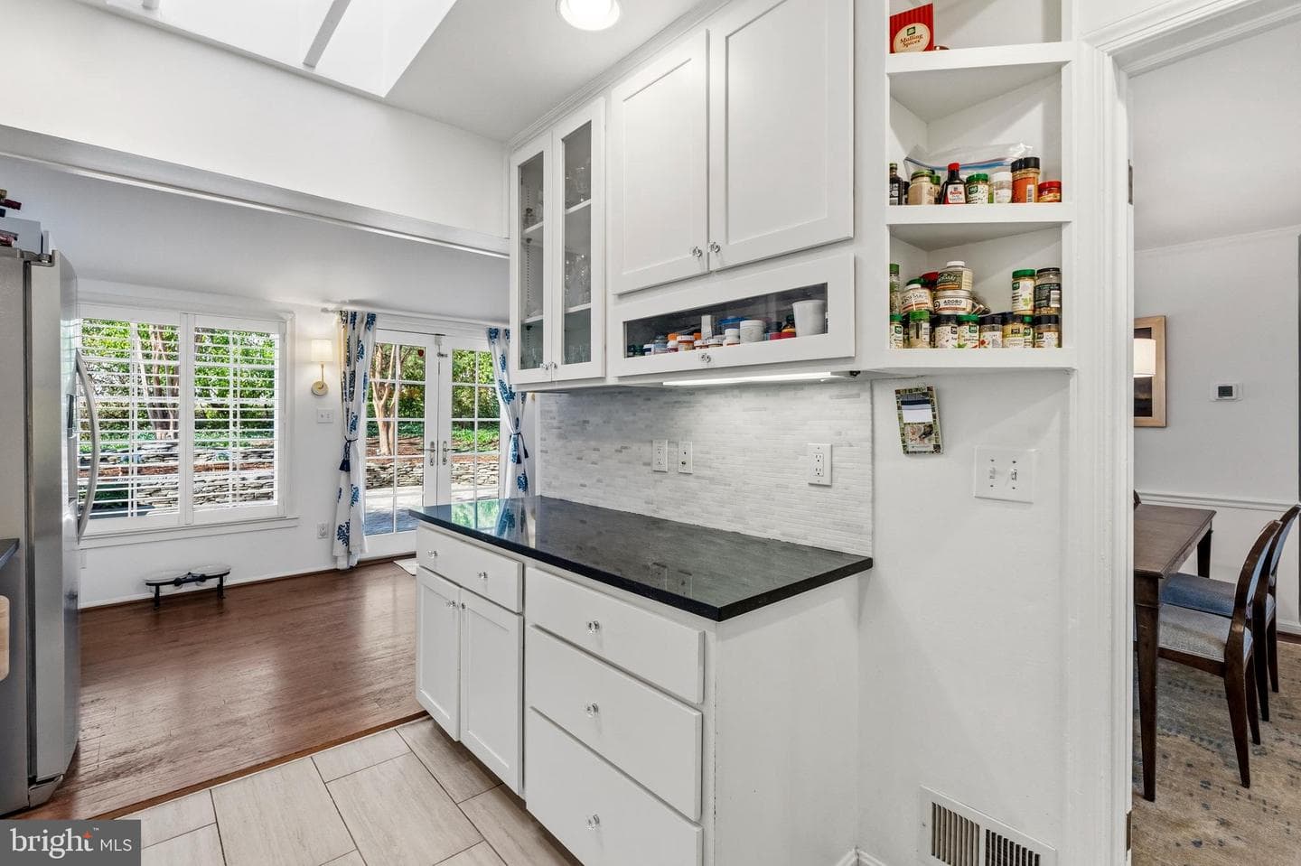 402 Skyhill Road photo 11