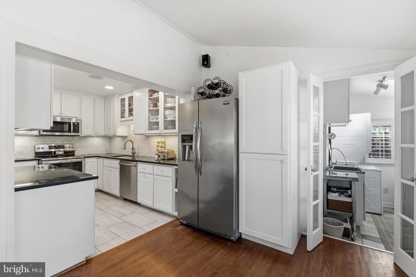 402 Skyhill Road photo 12