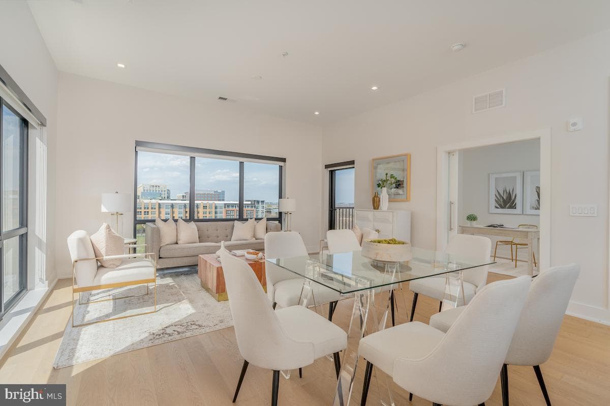 737 Swann Avenue #602 photo 10