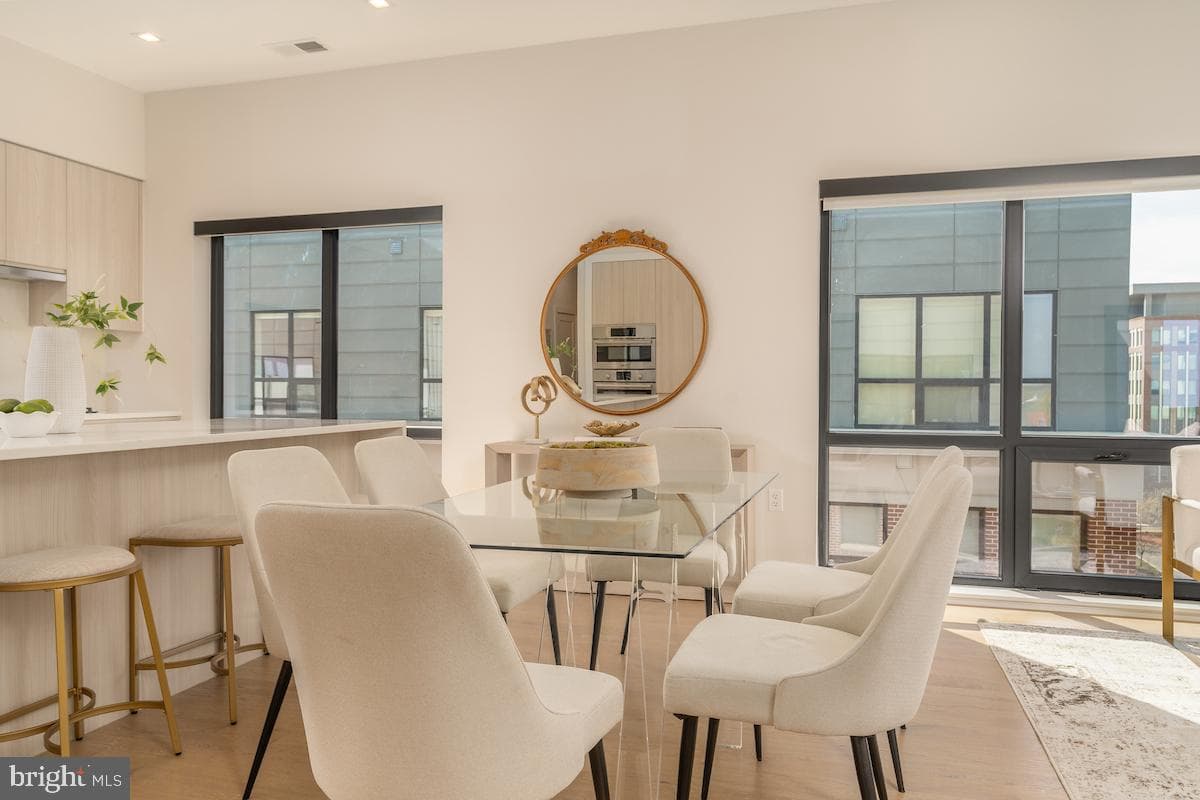 737 Swann Avenue #602 photo 8