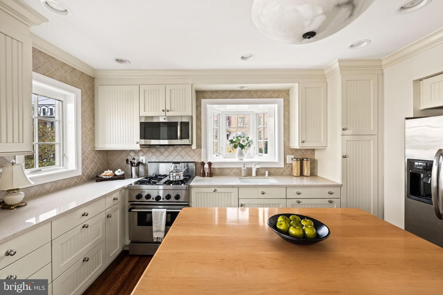 803 Green Street photo 17