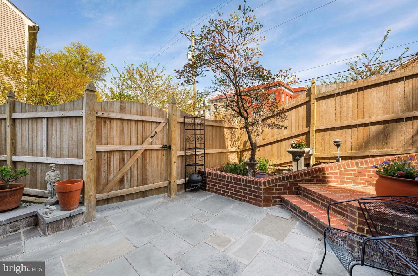803 Green Street photo 51