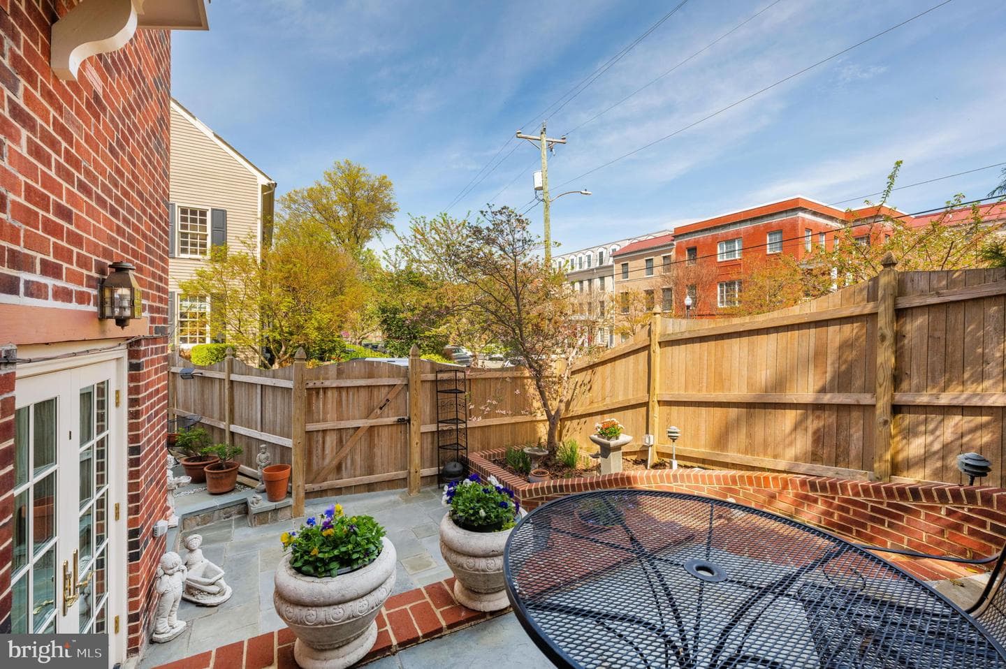 803 Green Street photo 56