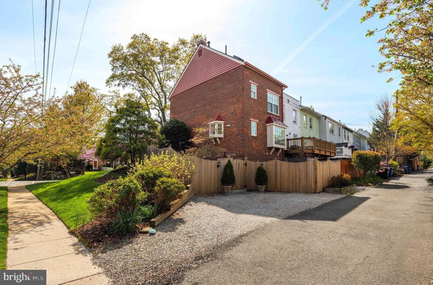 803 Green Street photo 59